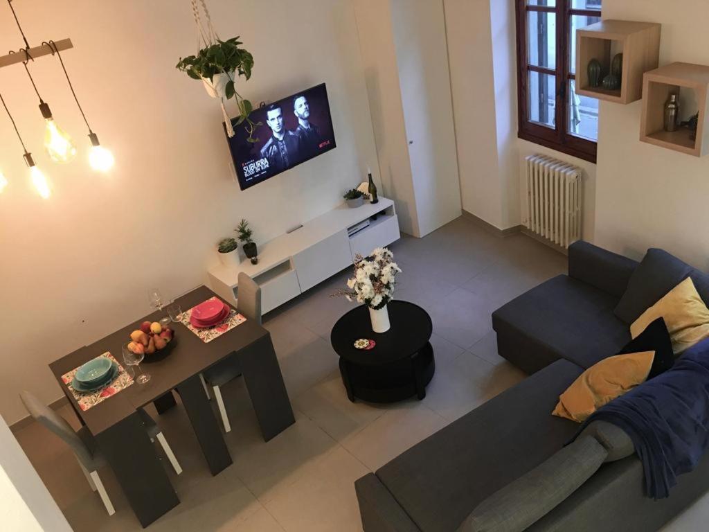 Lola Loft Apartment Флоренция Екстериор снимка